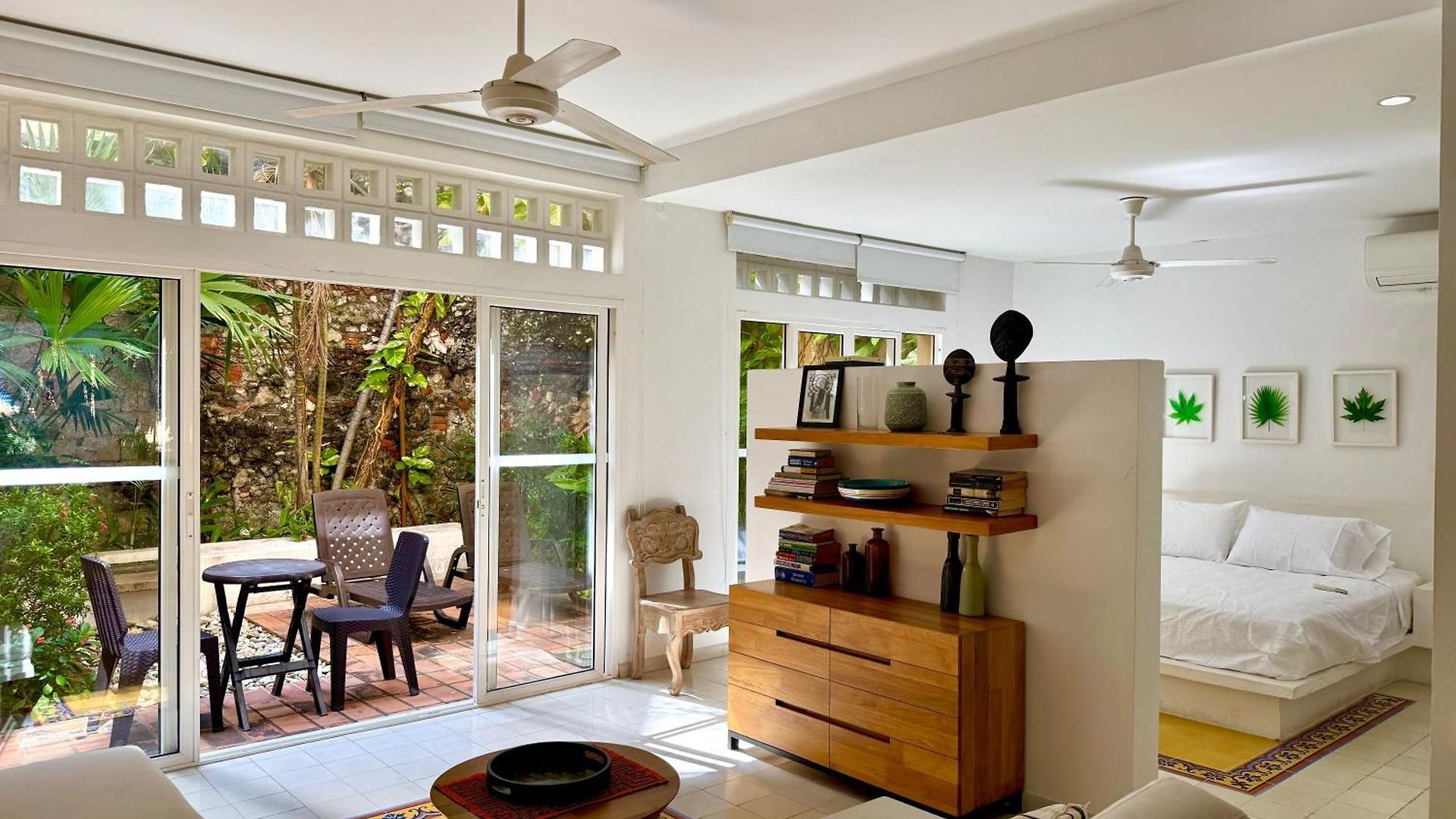 Calamari Homes - Centenario Casa 102 - Walled