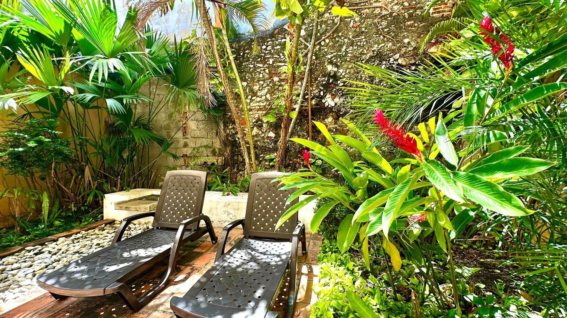 Calamari Homes - Centenario Casa 102 - Walled Cartagena